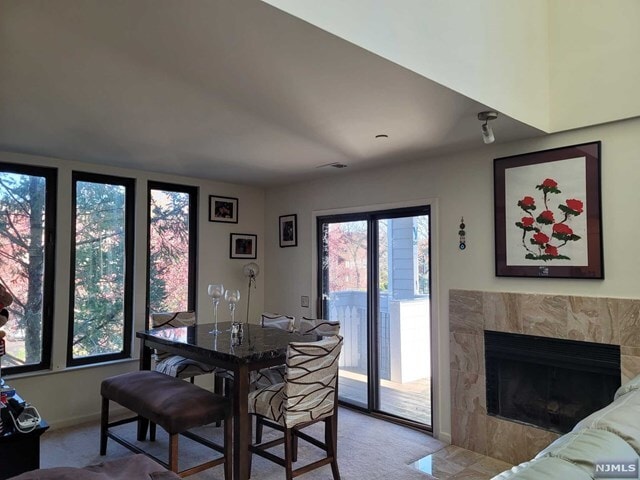 Building Photo - 759 Spinnaker Ct