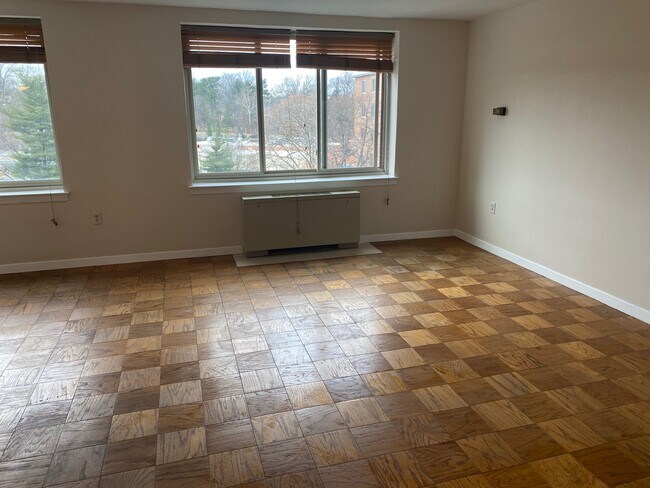 Sala de estar - 3000 Spout Run Pkwy