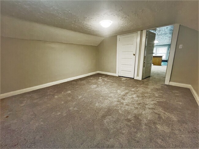 Foto del edificio - 2304 E 5th Ave