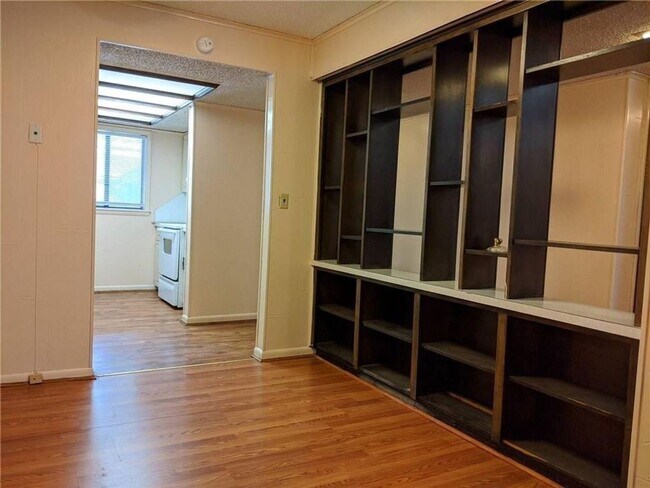 Building Photo - 2 br, 2 bath House - 317 South 7th Street