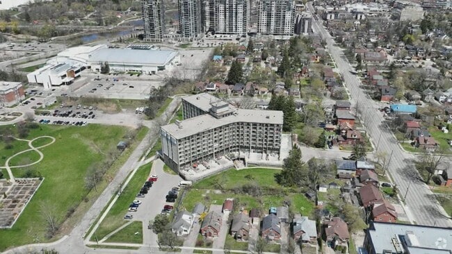  - Waterloo Heights Apartments & Townhomes