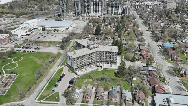  - Waterloo Heights Apartments & Townhomes