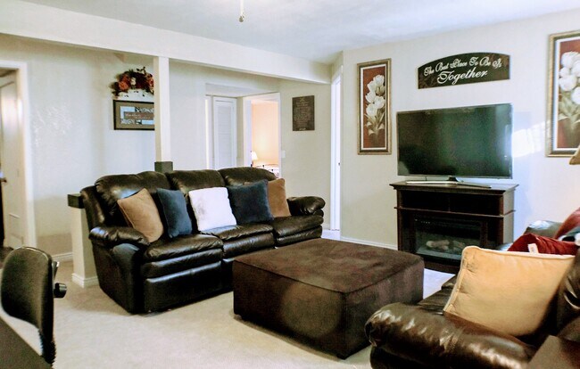 Living Room - 2661 S Quintero Way