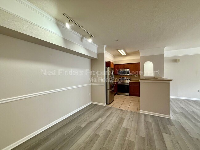 Foto del edificio - 8550 Touchton Rd