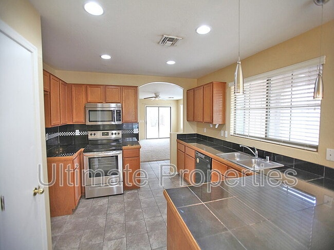 Foto del edificio - 5947 S 249th Dr