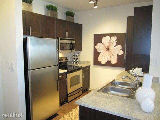 Building Photo - 2 br, 2 bath  - 125 Fountain Ct # 1177