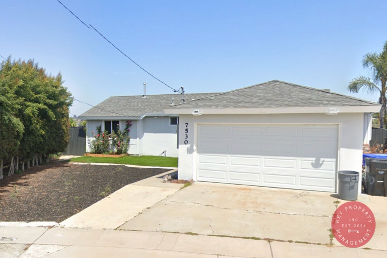 Foto principal - Modern 3 Bedroom 2 Bath Home, San Diego (9...