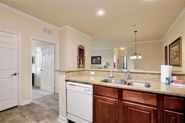 Building Photo - 1370 Tuscan Terrace