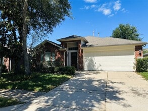 Building Photo - 6018 Twin Creek