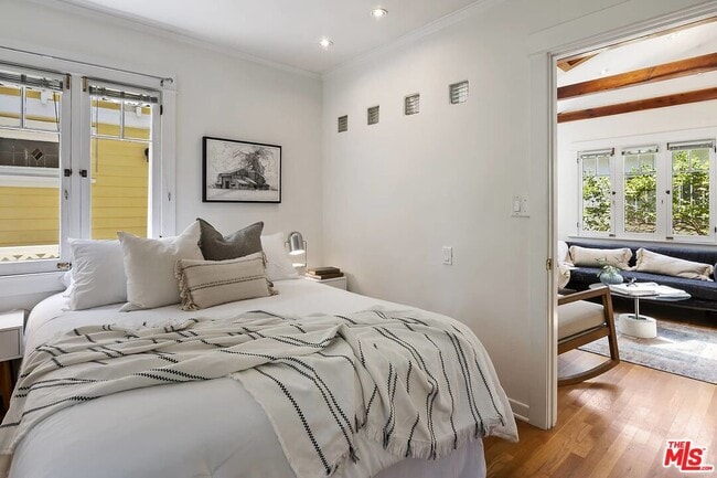 Building Photo - 443 GRAND