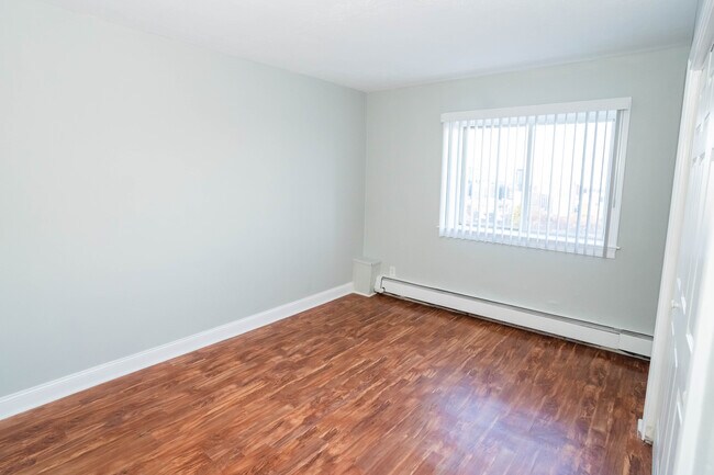 Foto del edificio - Parker Hill Apartments