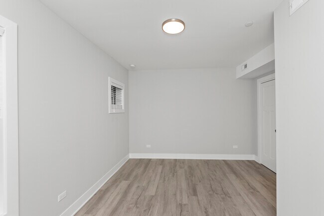 Foto del edificio - 1133 Oak Ave