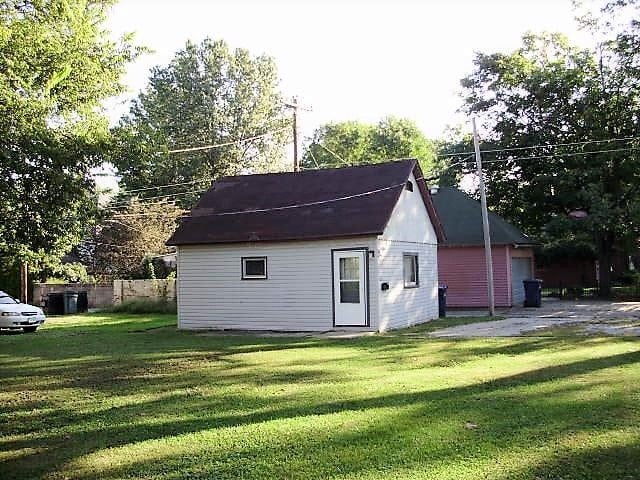 Foto del edificio - 1 S 6th St