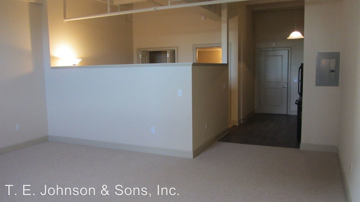 Foto principal - 511 N Cherry St