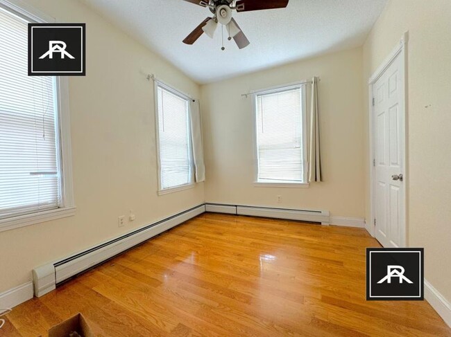 Building Photo - 2 bedroom in Brookline MA 02446
