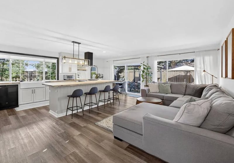 Building Photo - 1295 Jasmine Way