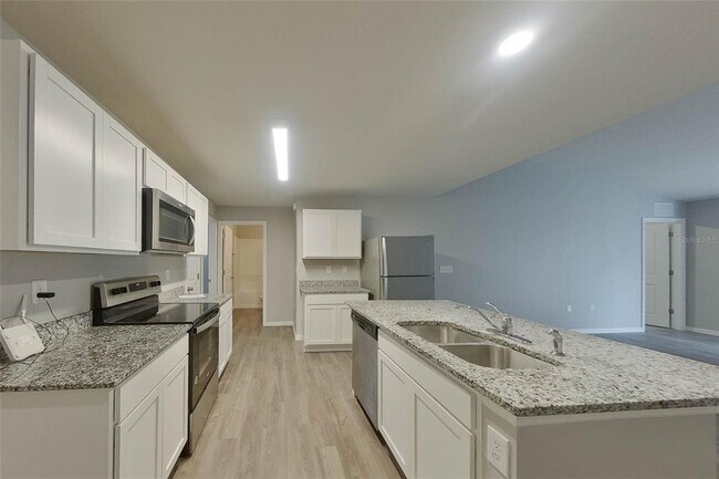 Foto del edificio - 9135 Aegean Cir