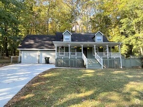 Building Photo - 205 Pine Ridge Rd