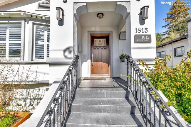 Foto del edificio - 1815 Ward St