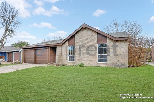 Building Photo - 2505 Clearwood Dr