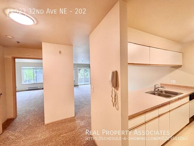 Foto del edificio - 14023 32nd Ave NE