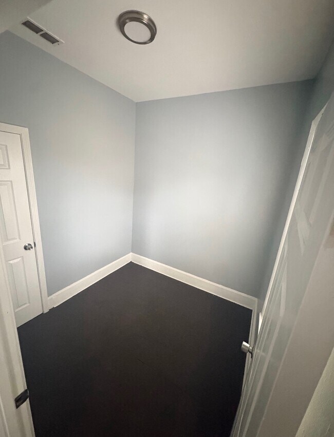 Foto del edificio - 9752 S Avenue J