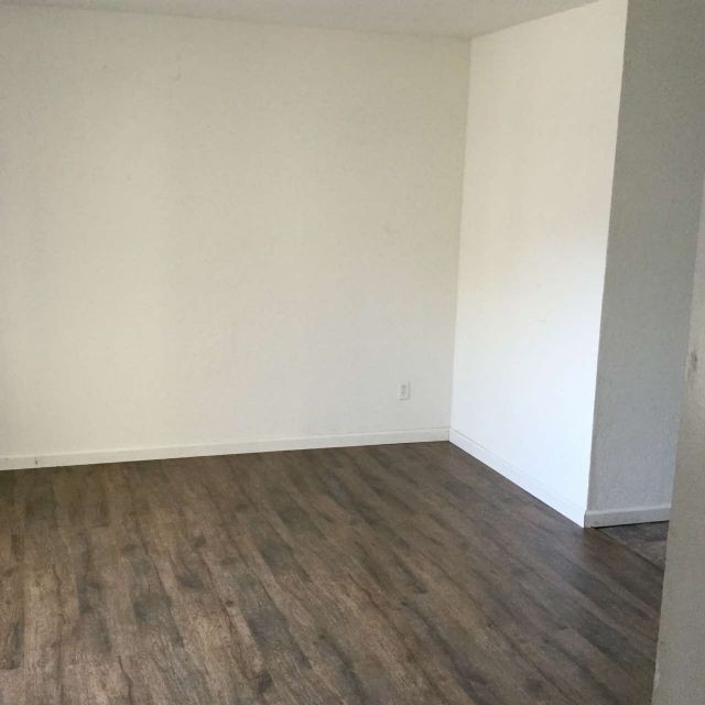 Building Photo - 2122 Shameran St