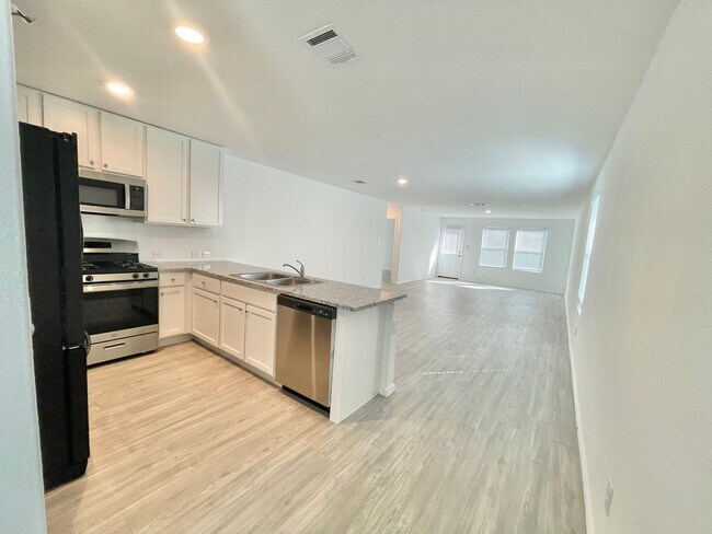 Photo - Beautiful 1 Story Home!