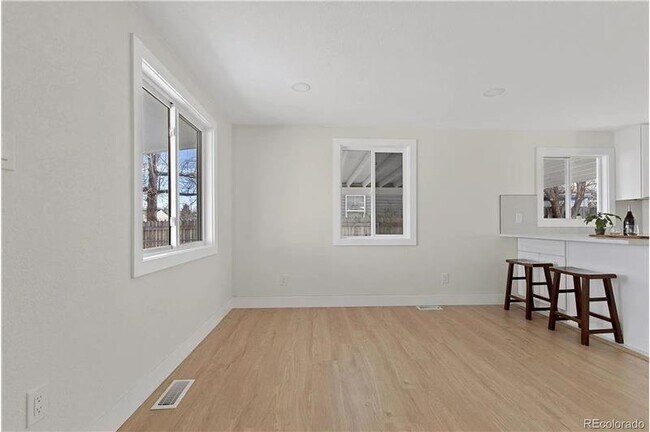 Foto del edificio - 5423 Saulsbury Ct