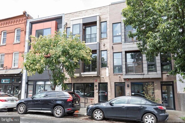 Foto del edificio - 2230 Frankford Ave