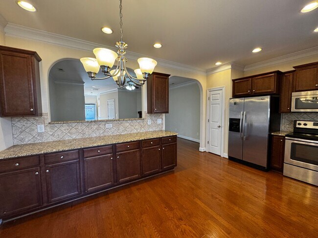 Foto del edificio - 5042 Wyngate Village Dr