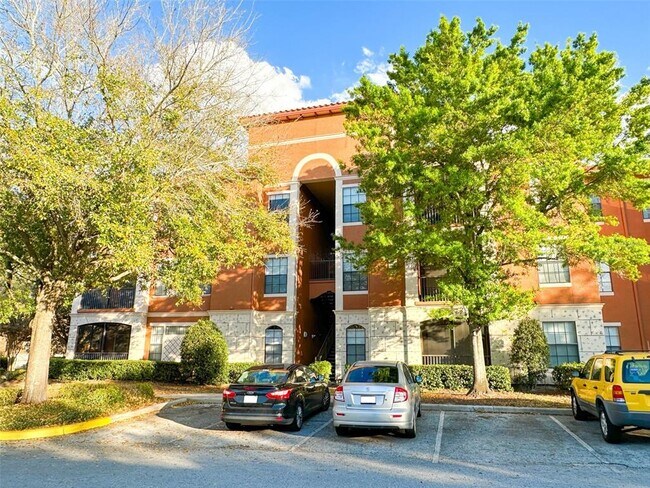 Building Photo - 6149 Metrowest Blvd
