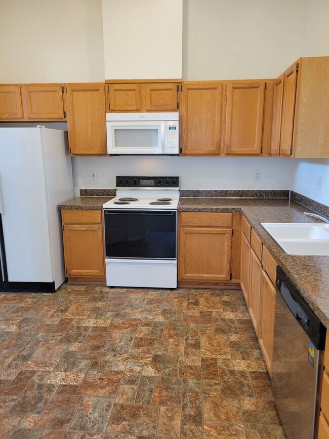Foto del edificio - 3 Bedroom Home in Ridgetop Area of Silverd...