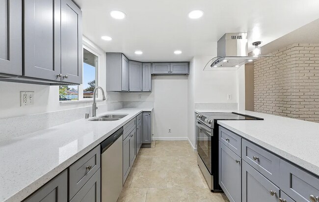 Foto del edificio - 179 W Hazelwood Dr