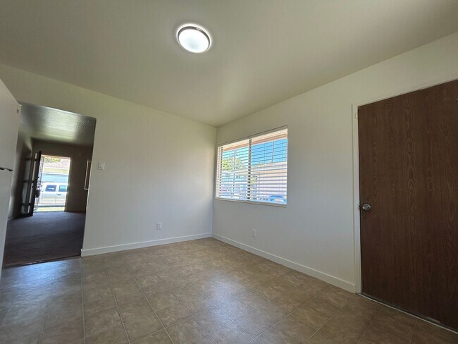 Foto del edificio - 960 Suiter St