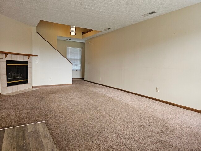 Building Photo - 3628 Harris Ave NW