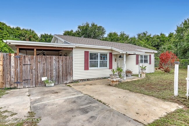 Building Photo - 2759 Myers Dr NE