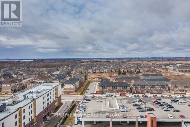 Photo du bâtiment - 2545-2545 Simcoe St N