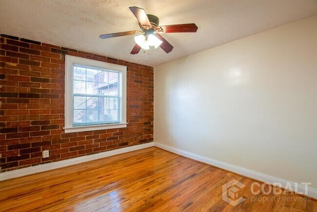 Foto del edificio - 25 Bradley St SE