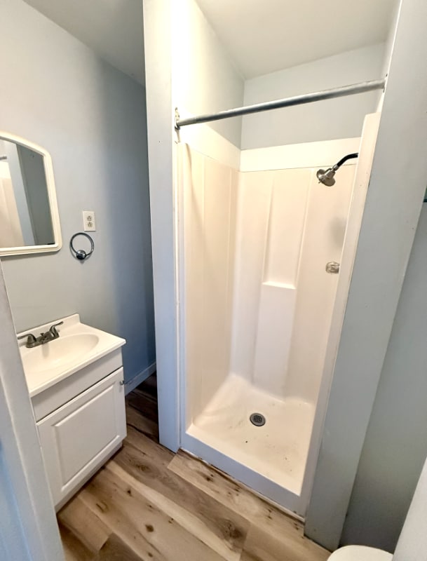 Foto del edificio - 210 W Main St