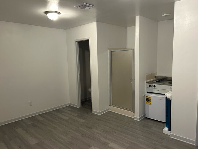 Foto del edificio - 1610 Rumrill Blvd