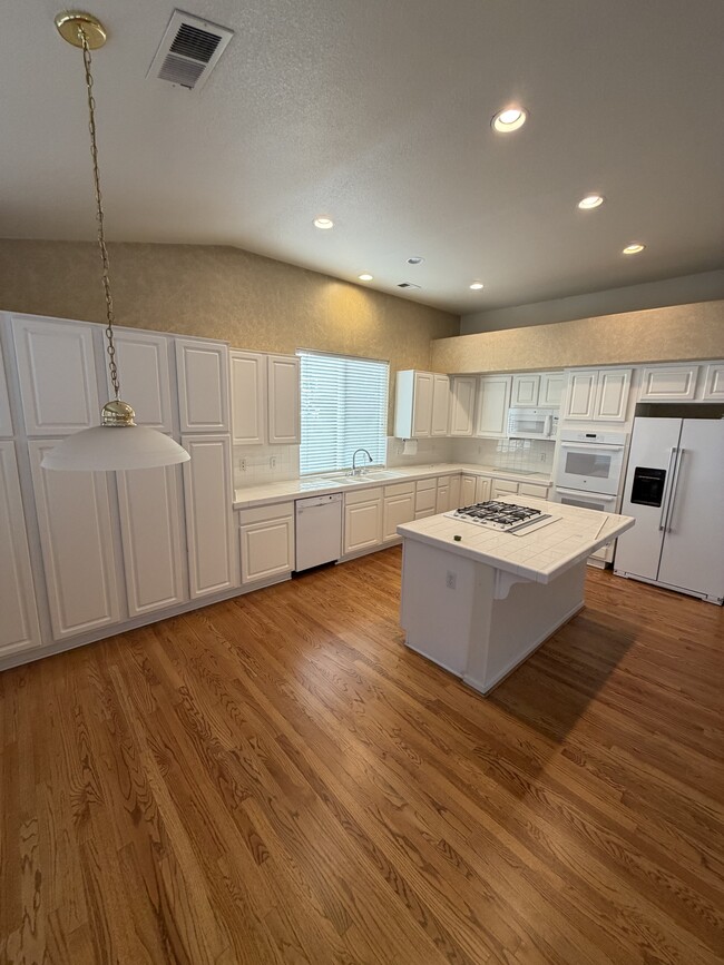 Building Photo - 4891 Foxcreek Trail