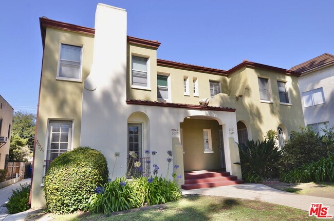 Foto del edificio - 2021 N Vermont Ave