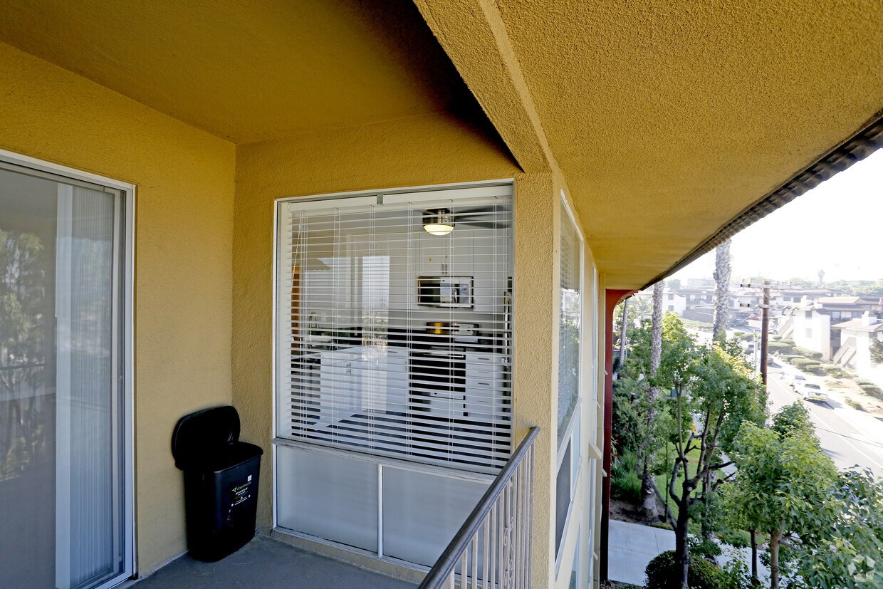 The Summit at Point Loma Apartments in San Diego, CA Westside Rentals