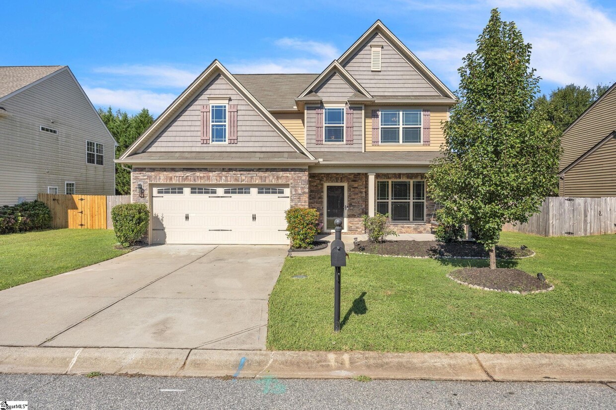 Primary Photo - 10 Windsor Creek Ct