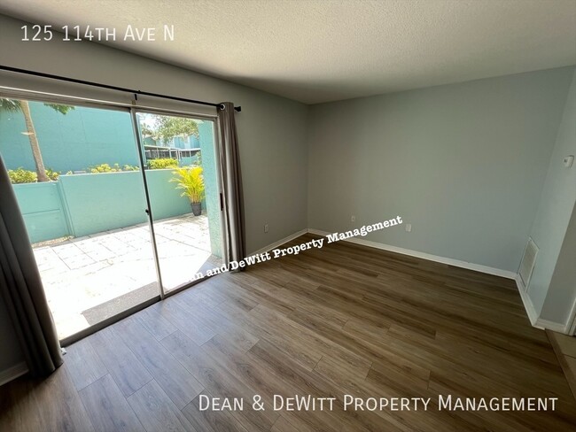 Foto del edificio - 125 114th Ave N