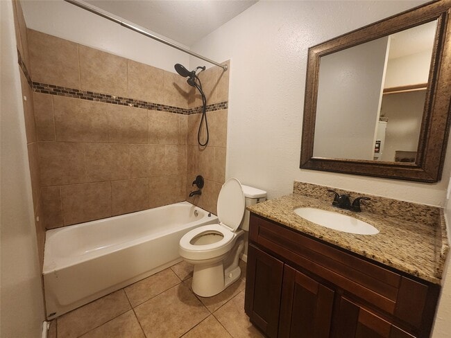 Building Photo - 21333 W Knox Dr