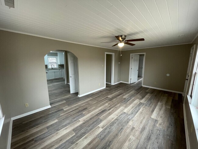 Foto del edificio - 1929 Black Creek Rd SE