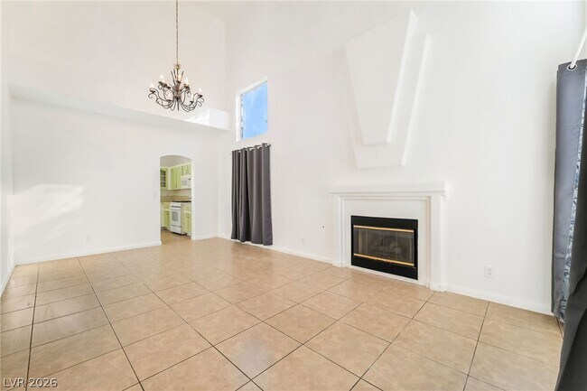 Foto del edificio - 1354 Silver Knoll Ave