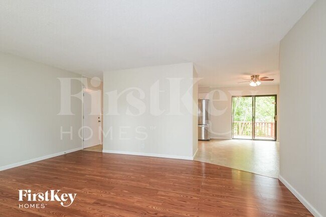 Building Photo - 357 Pegasus Dr